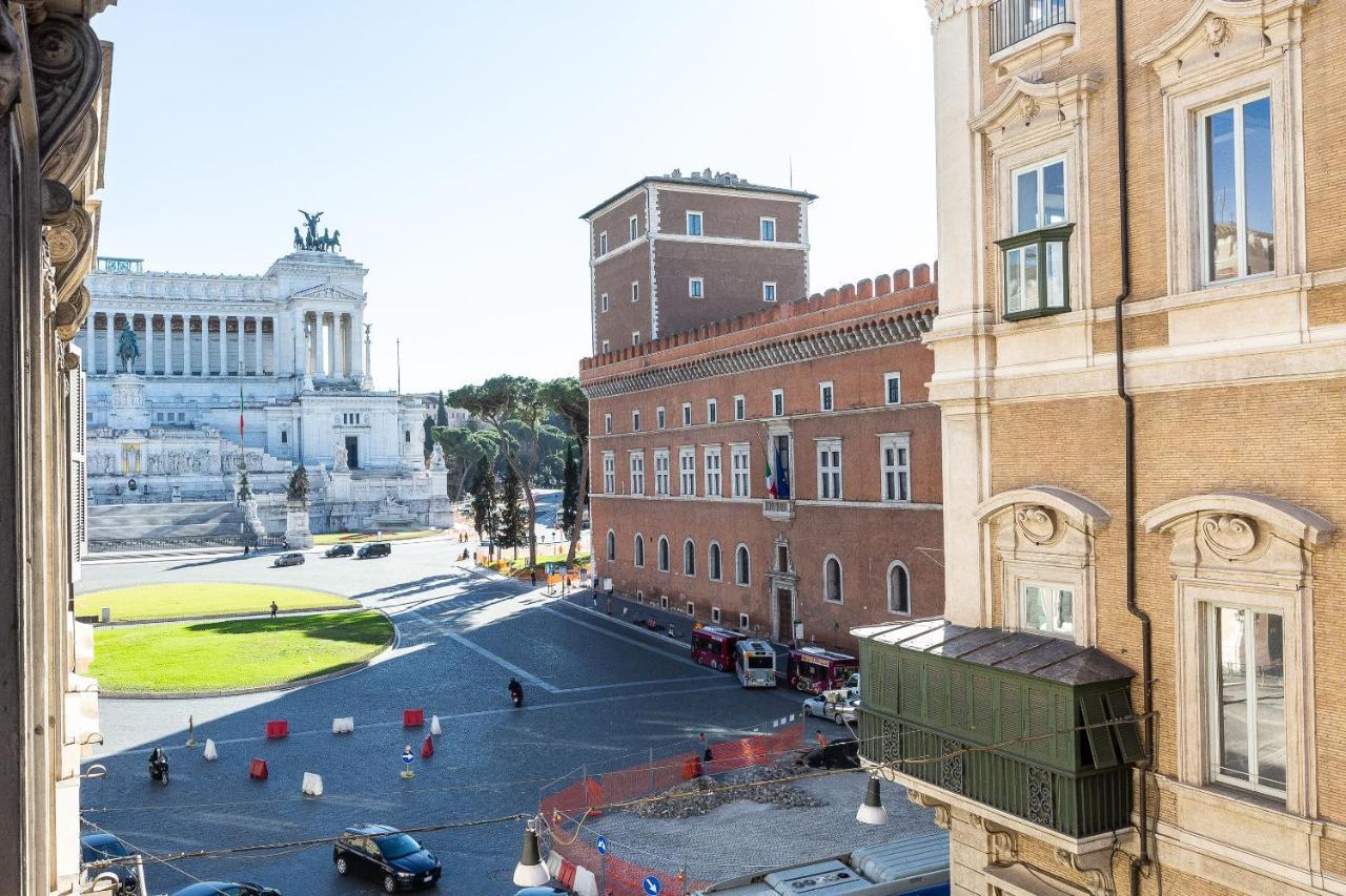 Amazing Piazza Venezia Suites Ρώμη Εξωτερικό φωτογραφία